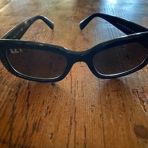 Ray Ban sunglasses (Style RB 4122)